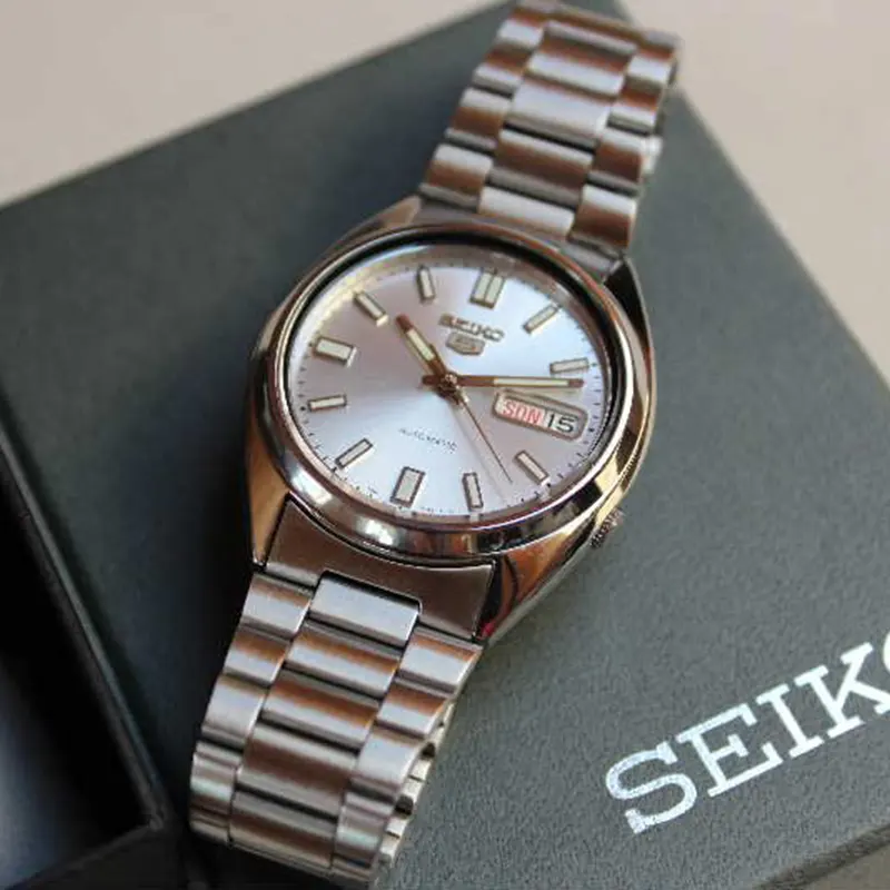 Seiko 5 Automatic Silver Dial Day Date Men's Watch- SNXS73k